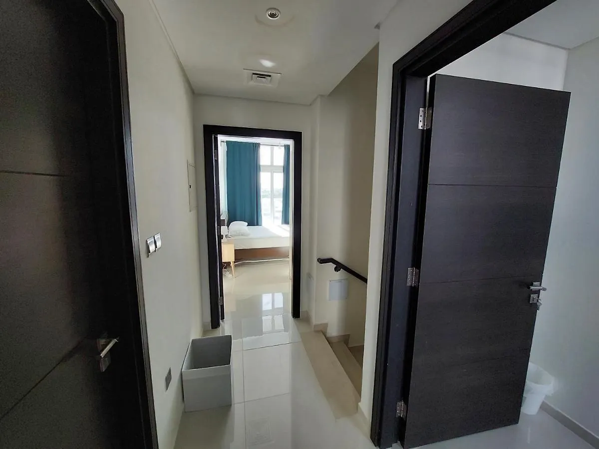 Damac Hills Townhouse Villa Dubai 0*,